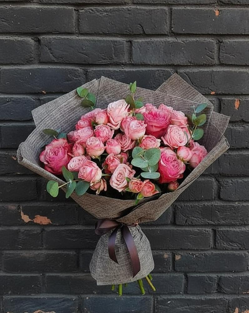 Букет цветов из: Розы в Тюхтете