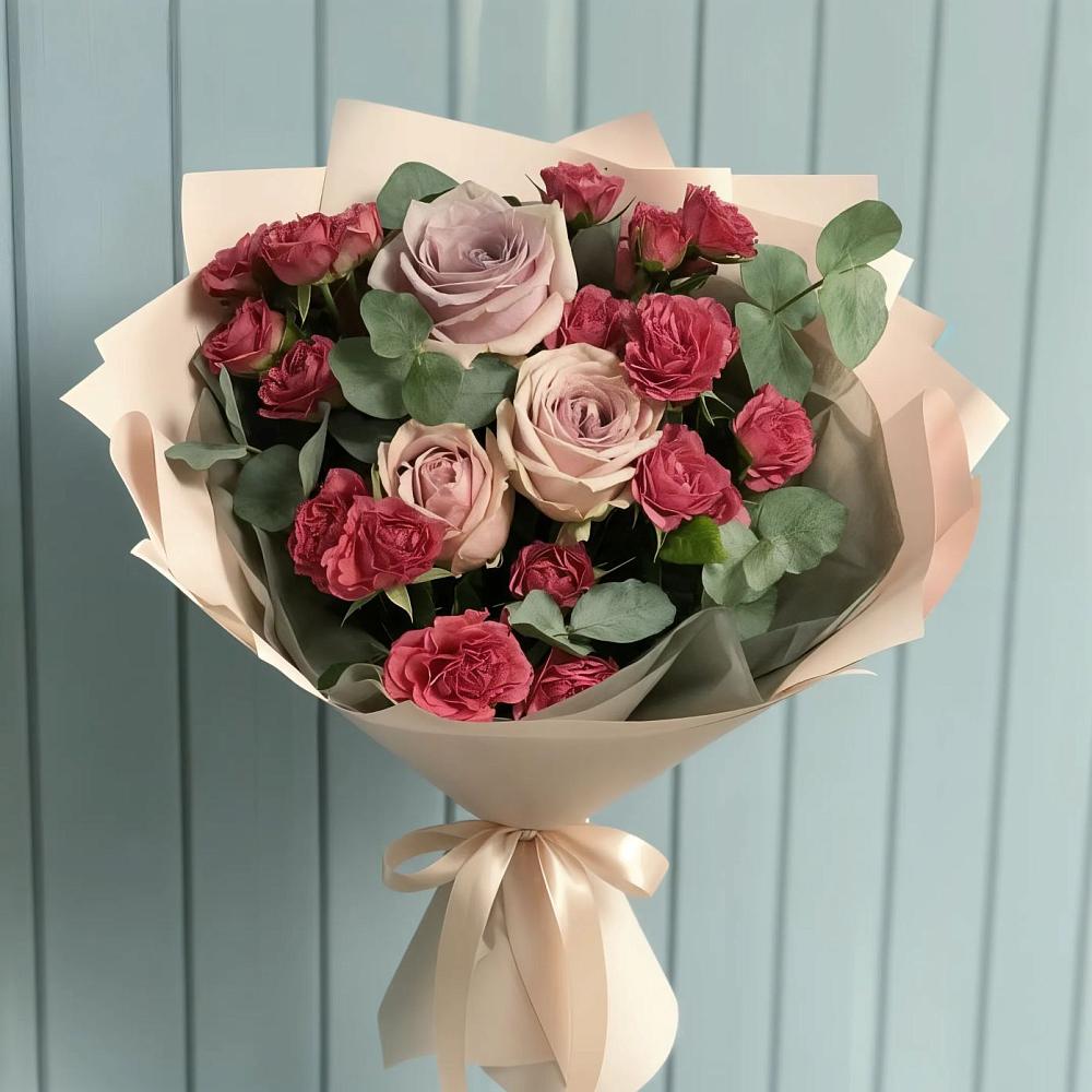 Букет цветов из: Гвоздики и Розы в Тюхтете