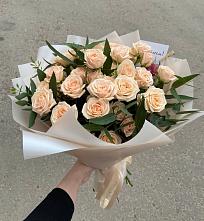 Букет Кремовые розы Латте в Тюхтете
