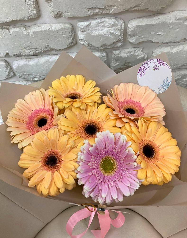 Букет цветов из: Герберы в Тюхтете