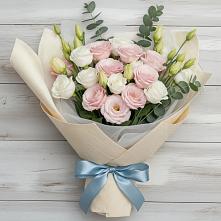 Букет цветов из:  Лизиантусы в Тюхтете