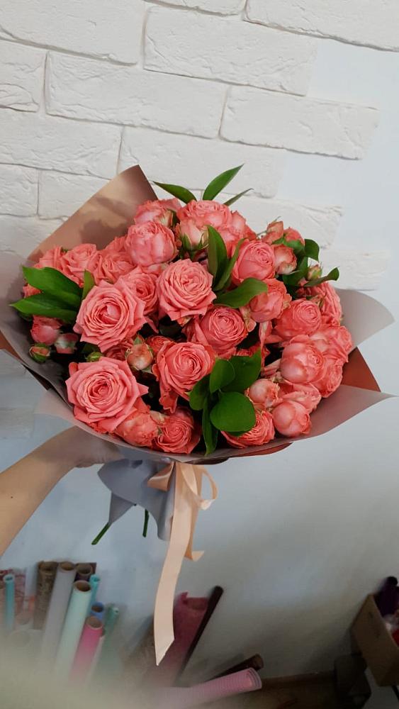 Букет цветов из: Розы в Тюхтете