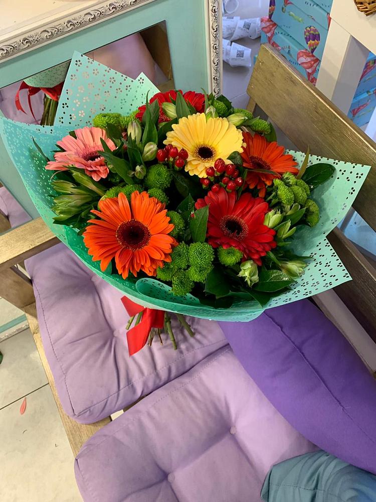 Букет цветов из: Герберы, Хризантемы и Альстромерии в Тюхтете