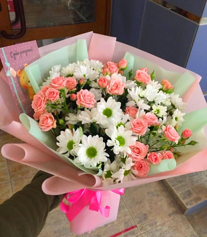 Букет цветов из: Розы и Хризантемы в Тюхтете