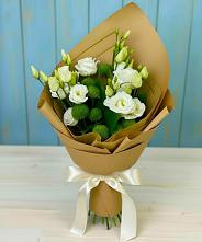 Букет цветов из:  Хризантемы и Лизиантусы #REPLACE_PRED# Тюхтете