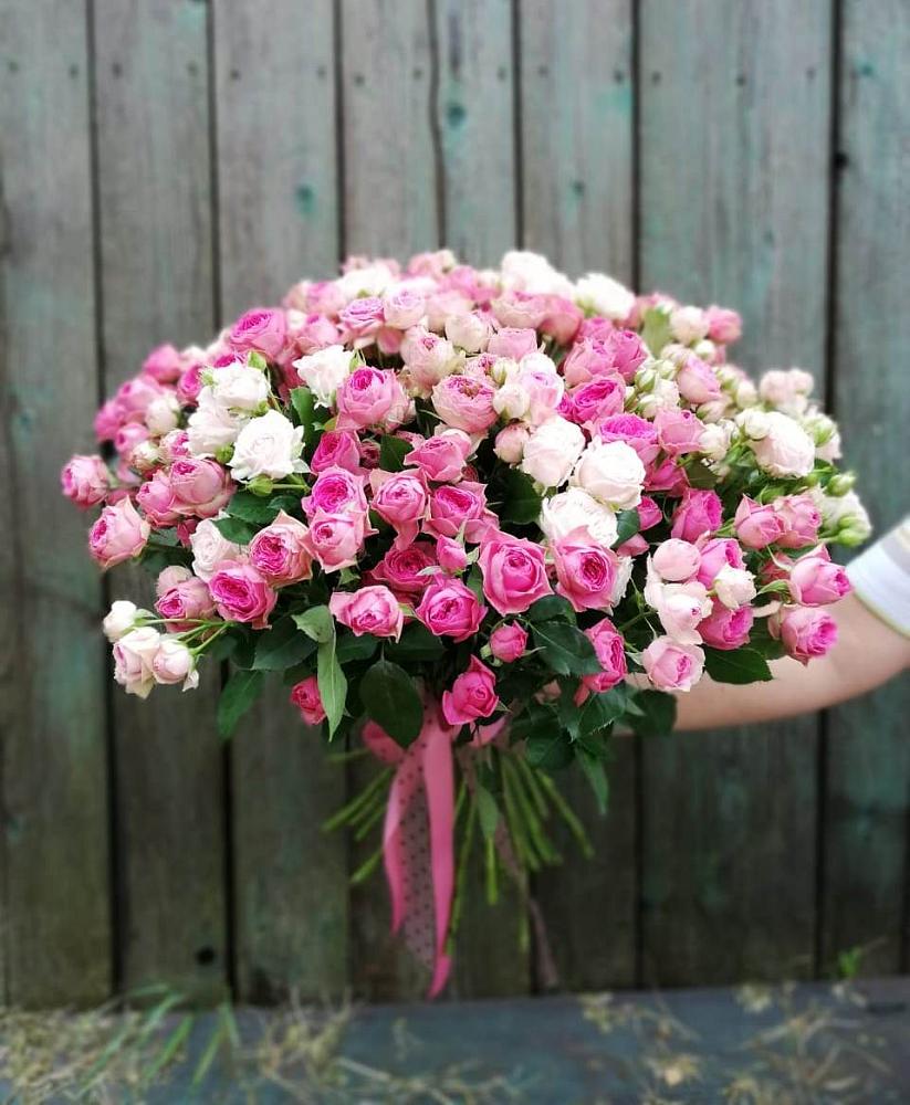 Букет Розовые кустовые розы Натали и Лав Лидия в Тюхтете