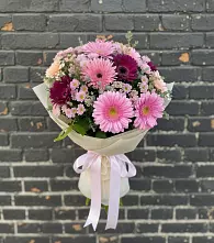 Букет цветов из:  Герберы и Хризантемы #REPLACE_PRED# Тюхтете