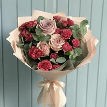 Букет цветов из:  Гвоздики и Розы #REPLACE_PRED# Тюхтете