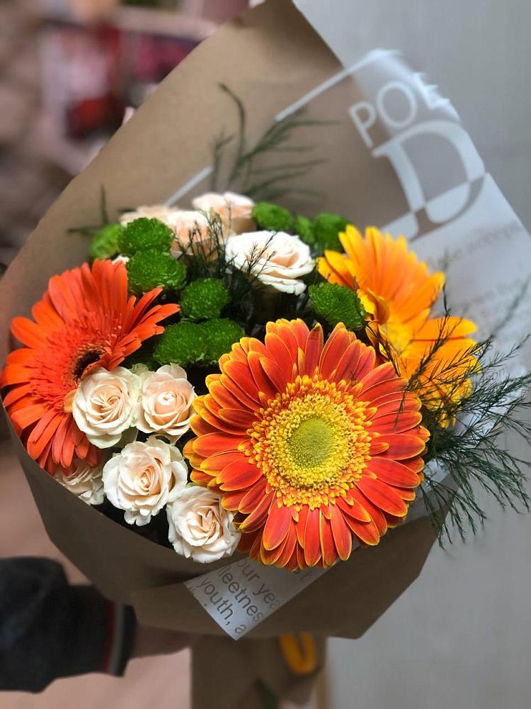 Букет цветов из: Герберы, Хризантемы и Розы в Тюхтете