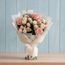 Букет цветов из:  Розы в Тюхтете