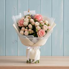 Букет цветов из:  Розы в Тюхтете