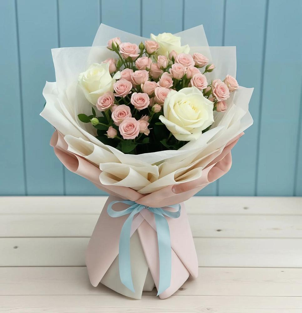 Букет цветов из: Розы в Тюхтете