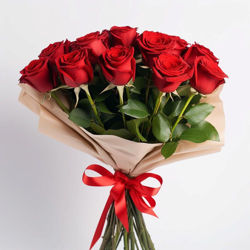 Букет 11 Красных роз Эдлесс Лав в Тюхтете
