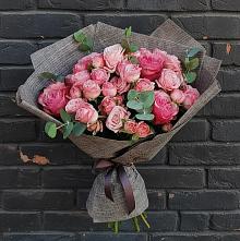 Букет цветов из:  Розы в Тюхтете